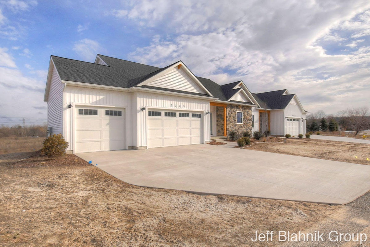 3745 Jason Ridge Lane Southwest, Unit 26 Walker, MI 49534 - Photo 2 of 23 3744Jason Ridge