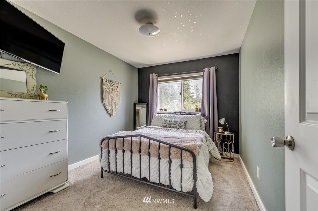 16404 23rd Avenue Southeast Bothell, WA 98012 - Photo 25 of 35