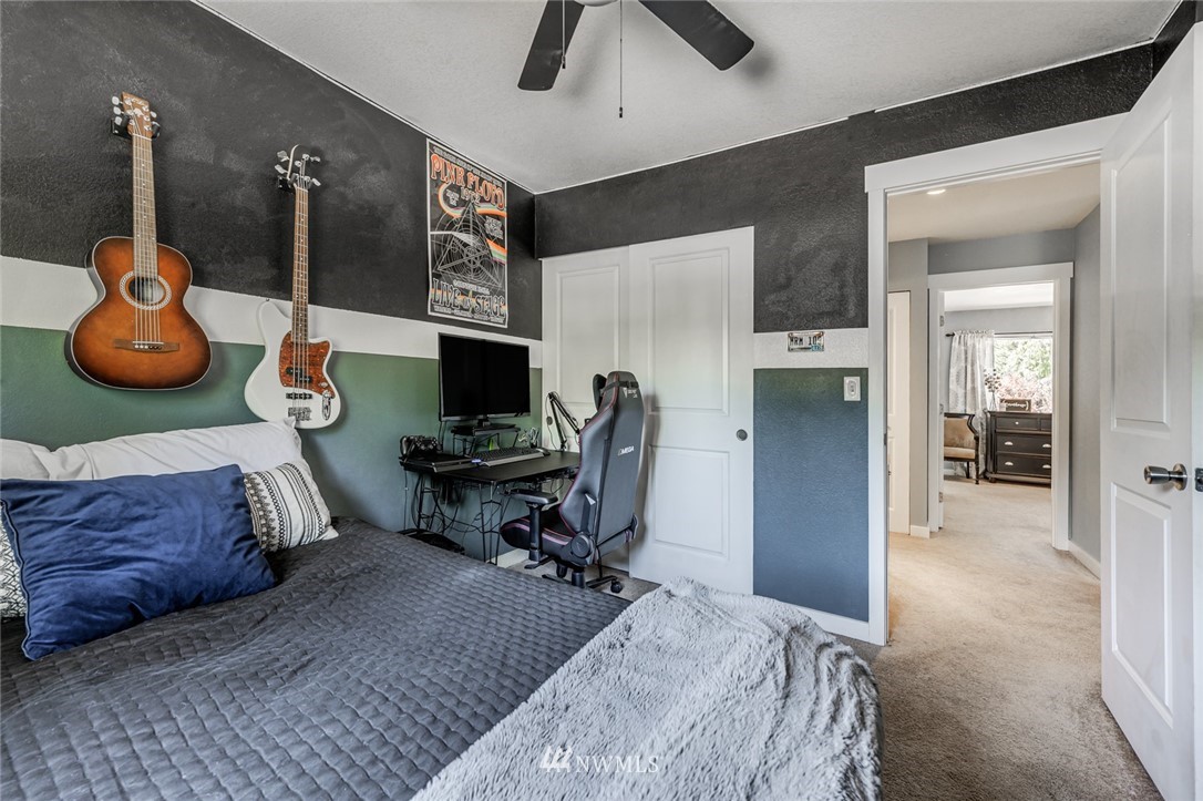 16404 23rd Avenue Southeast Bothell, WA 98012 - Photo 29 of 35