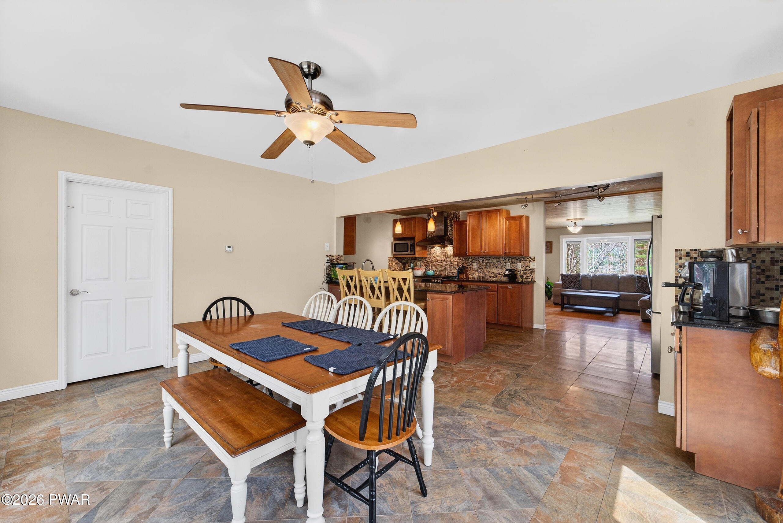 155 Piute Road Shohola, PA 18458 - Photo 9 of 48 DSC07444