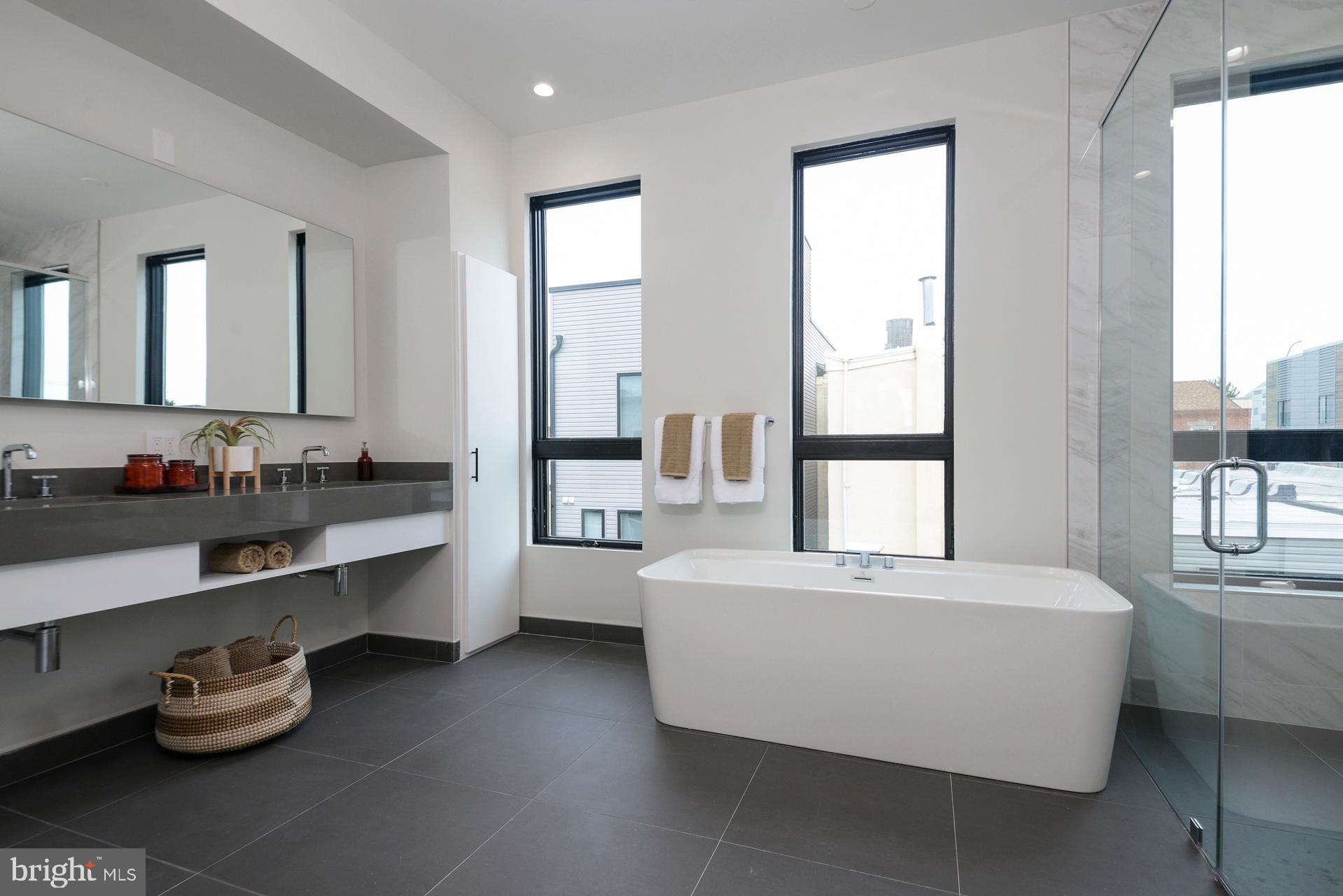 416 Rector Street, Unit A Philadelphia, PA 19128 - Photo 11 of 14 Gallery Image 11