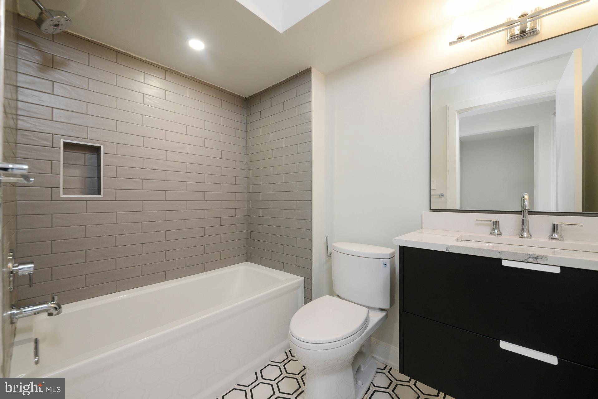 416 Rector Street, Unit A Philadelphia, PA 19128 - Photo 14 of 14 Gallery Image 14