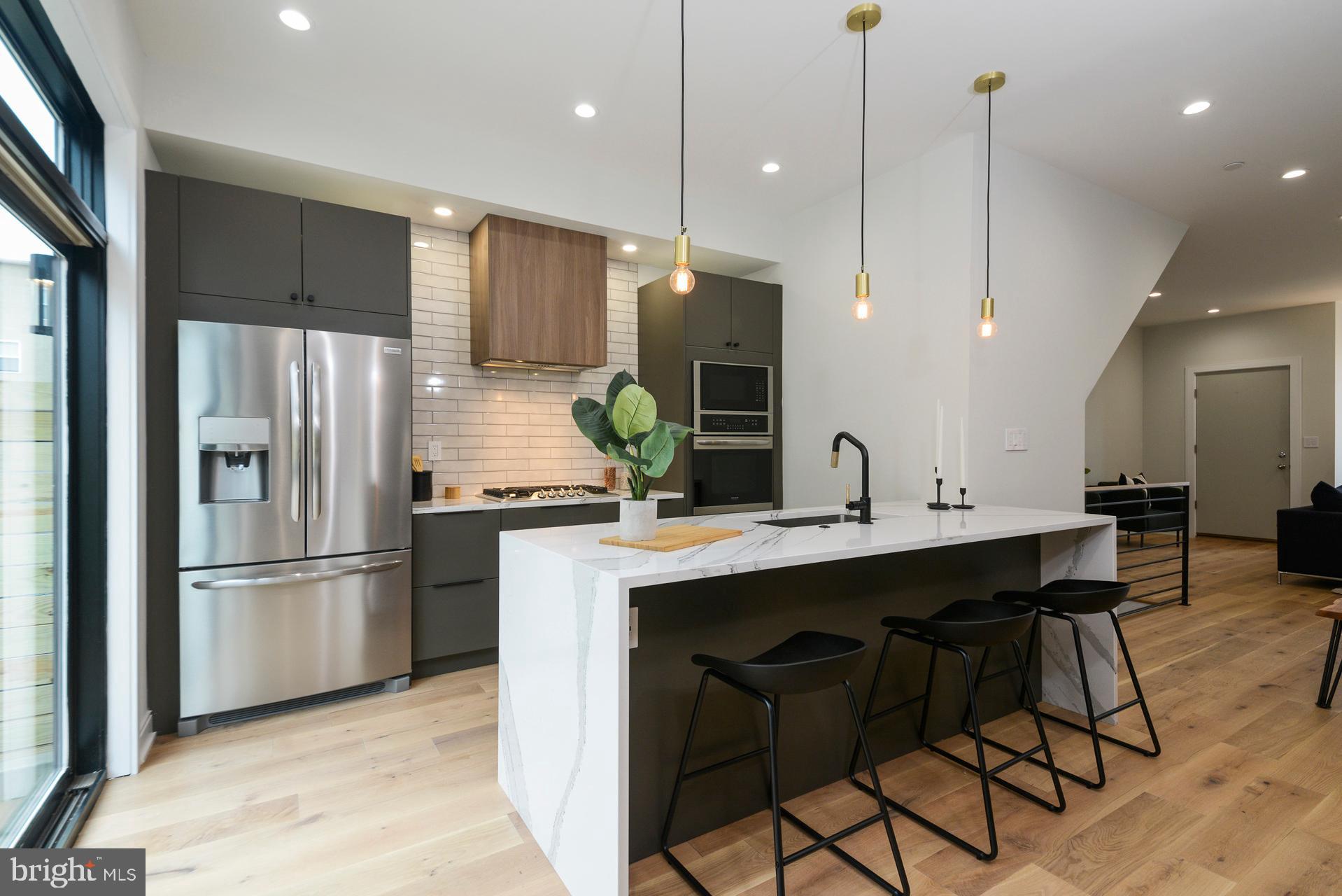 416 Rector Street, Unit A Philadelphia, PA 19128 - Photo 4 of 14 Gallery Image 4