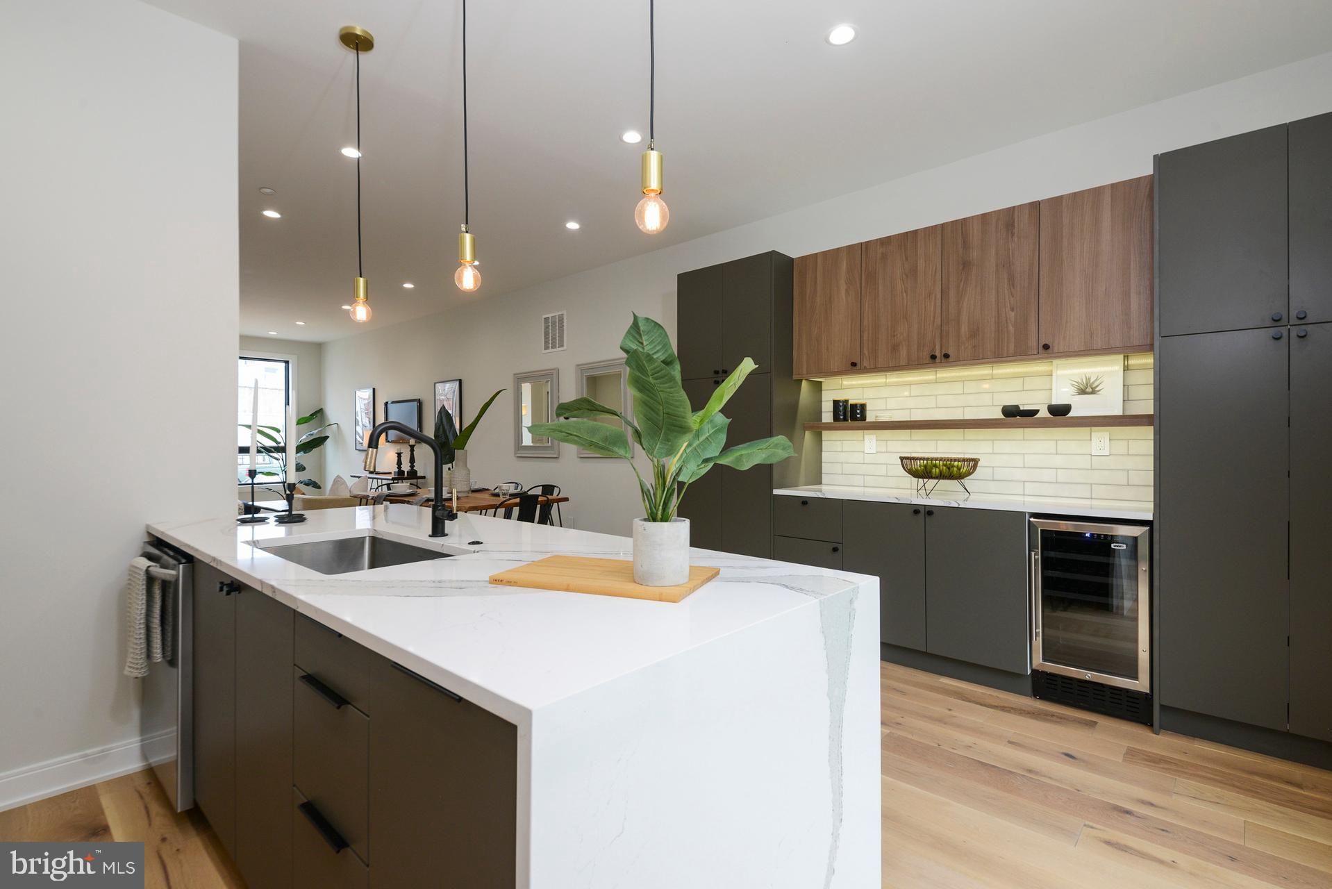 416 Rector Street, Unit A Philadelphia, PA 19128 - Photo 5 of 14 Gallery Image 5