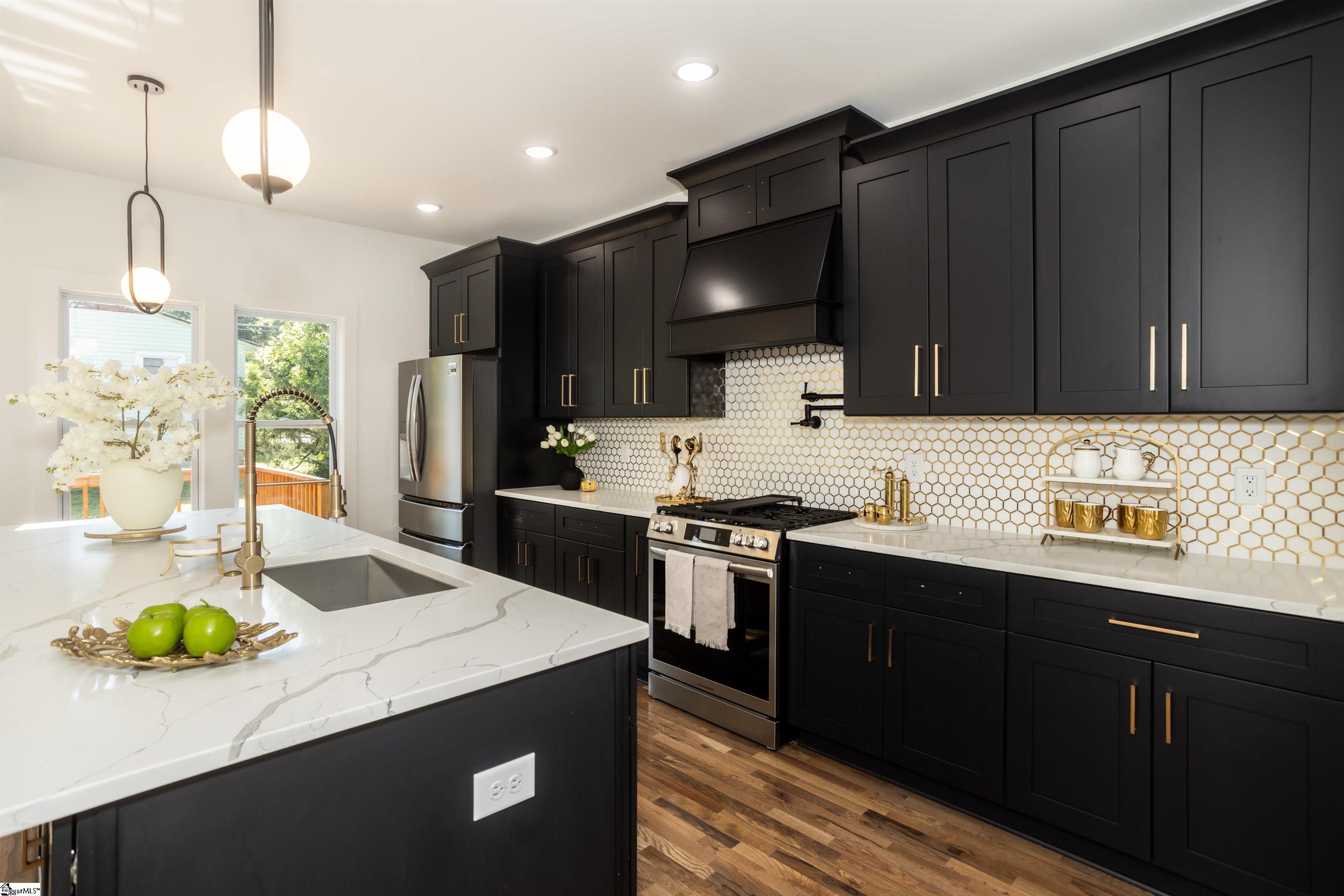 304 Cook Street Greenville, SC 29601 - Photo 12 of 50 Gallery Image 12