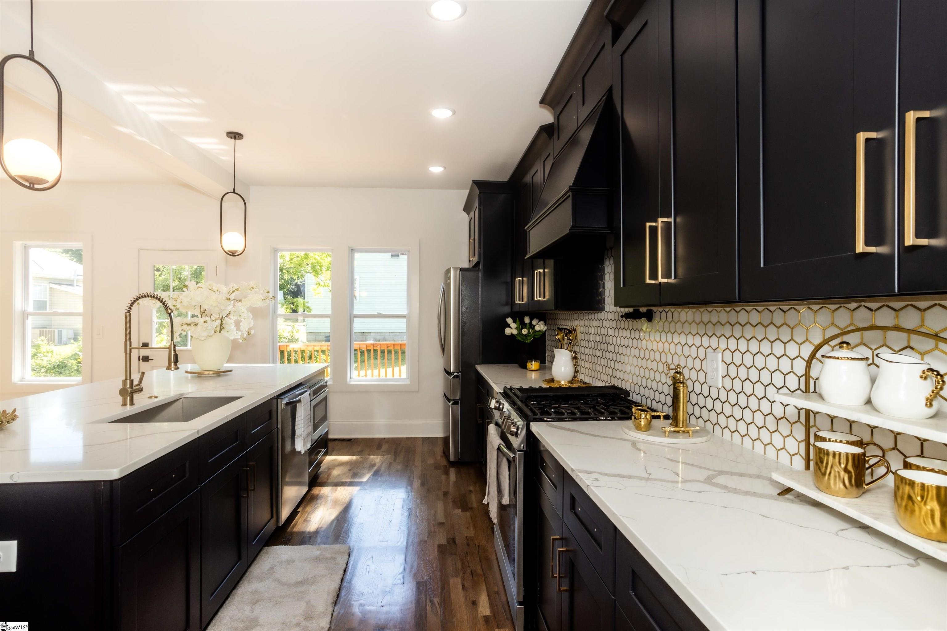 304 Cook Street Greenville, SC 29601 - Photo 13 of 50 Gallery Image 13