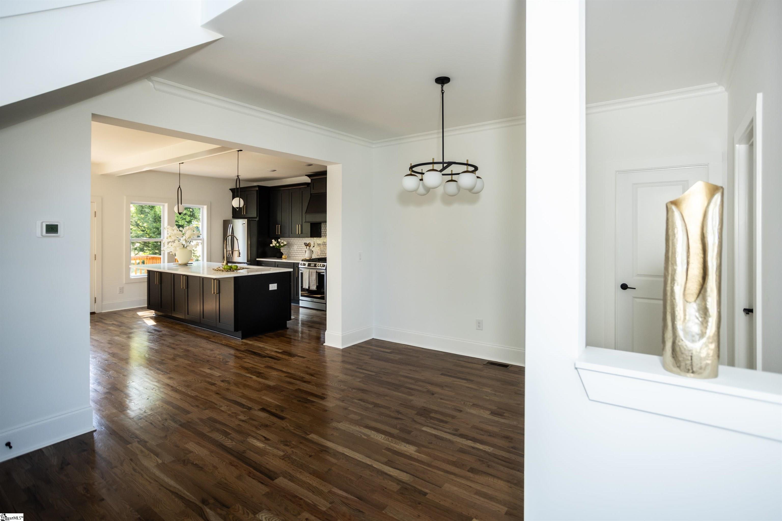 304 Cook Street Greenville, SC 29601 - Photo 6 of 50 Gallery Image 6
