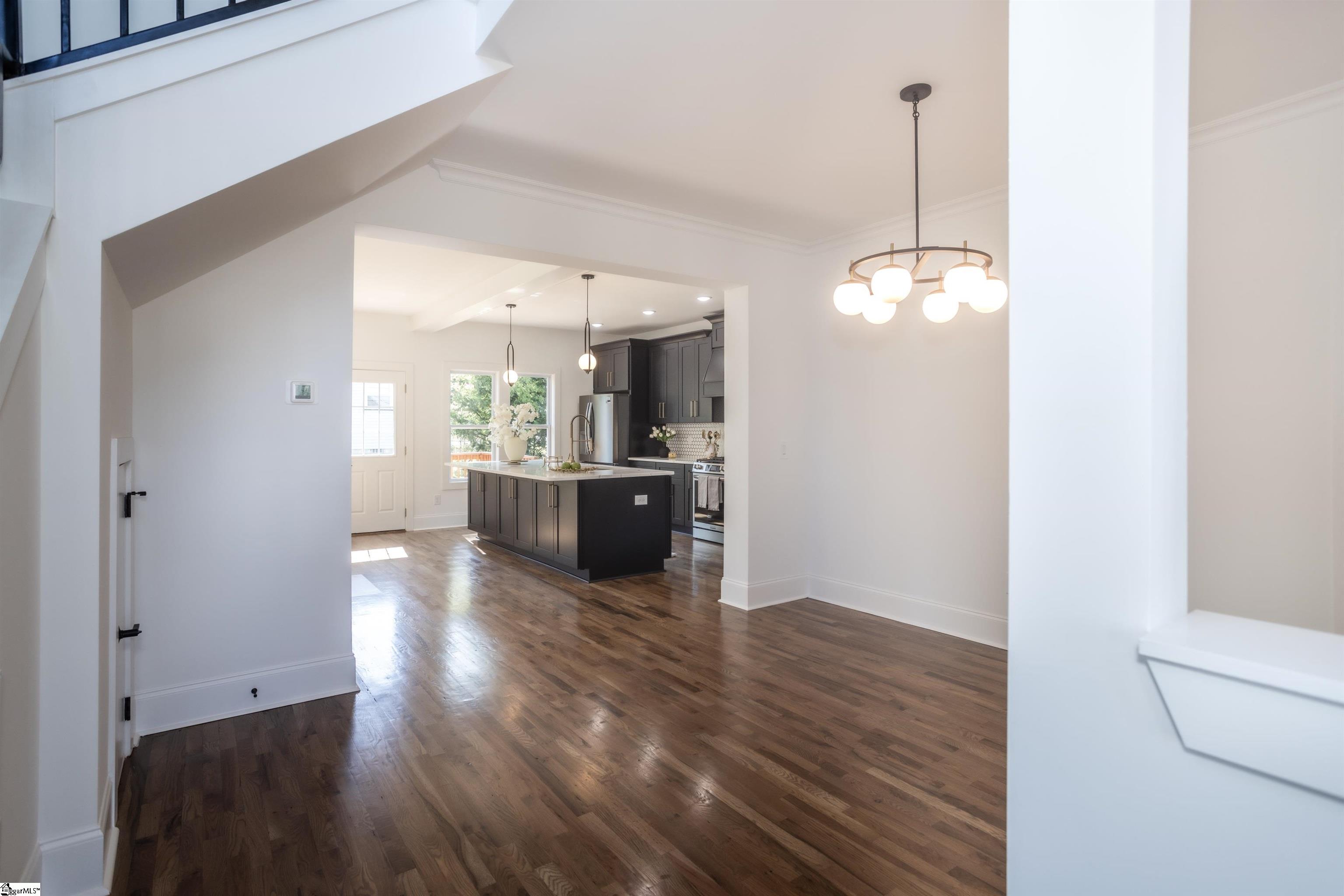 304 Cook Street Greenville, SC 29601 - Photo 7 of 50 Gallery Image 7