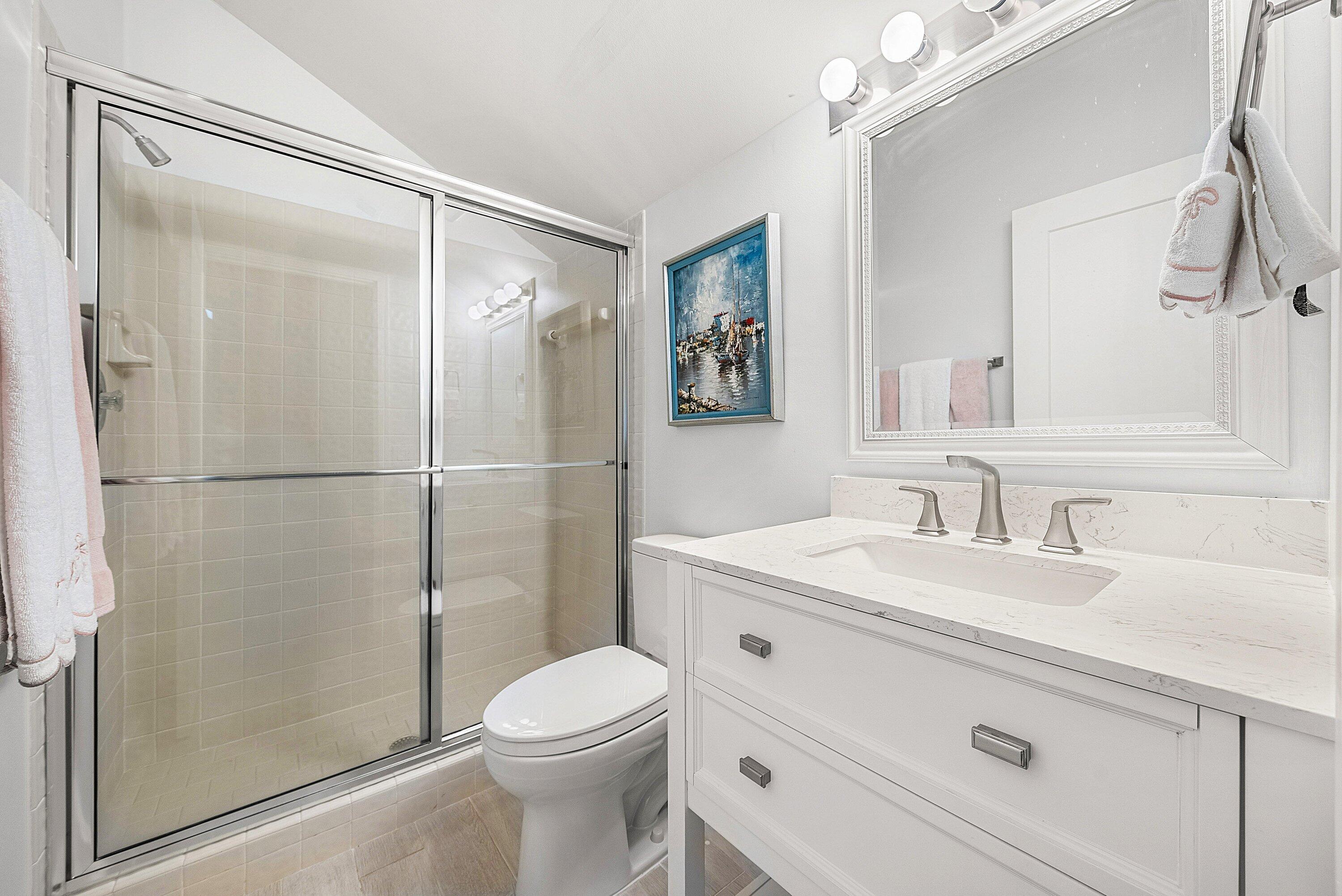 23373 Water Circle Boca Raton, FL 33486 - Photo 21 of 66 guest bathroom