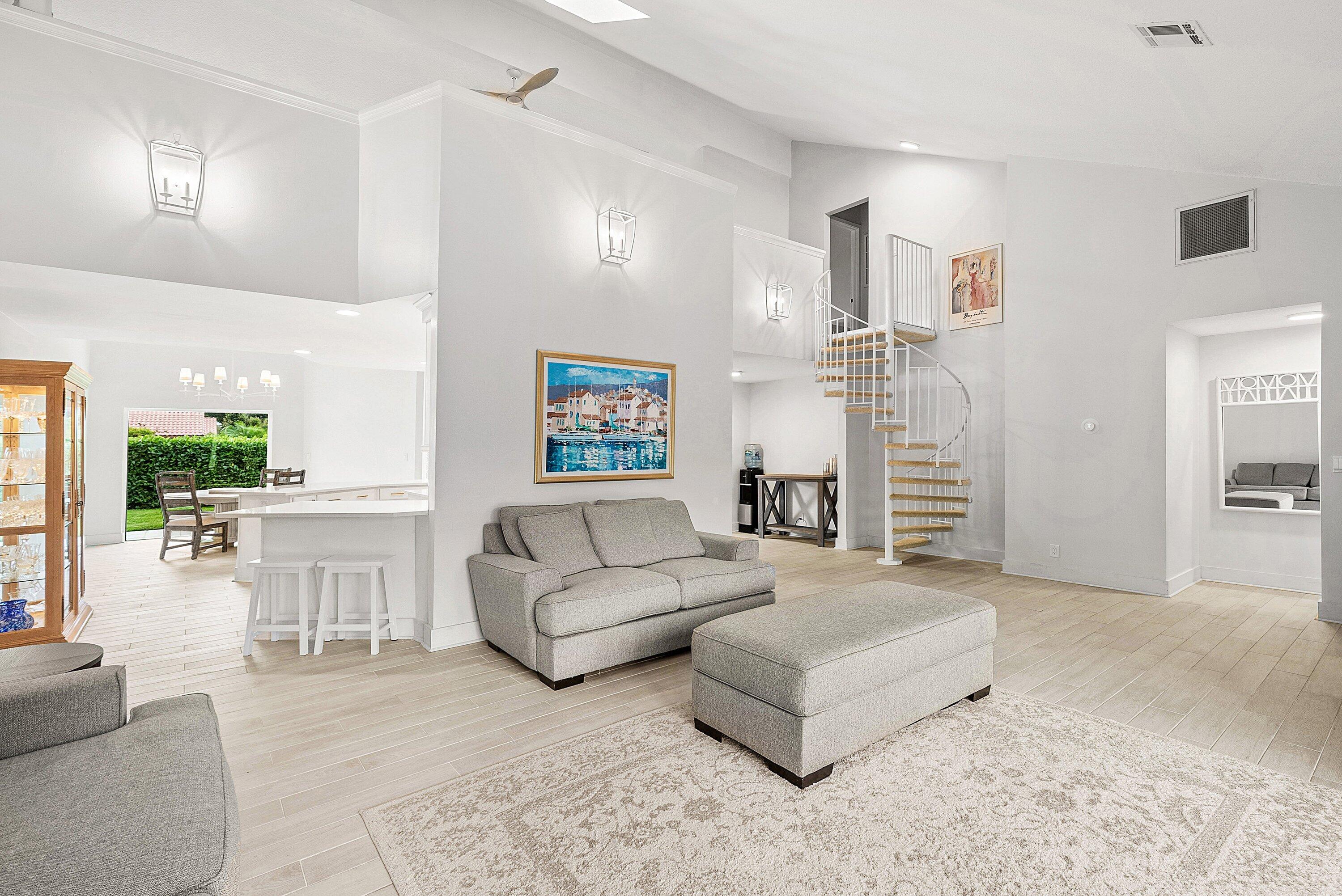 23373 Water Circle Boca Raton, FL 33486 - Photo 26 of 66 living room