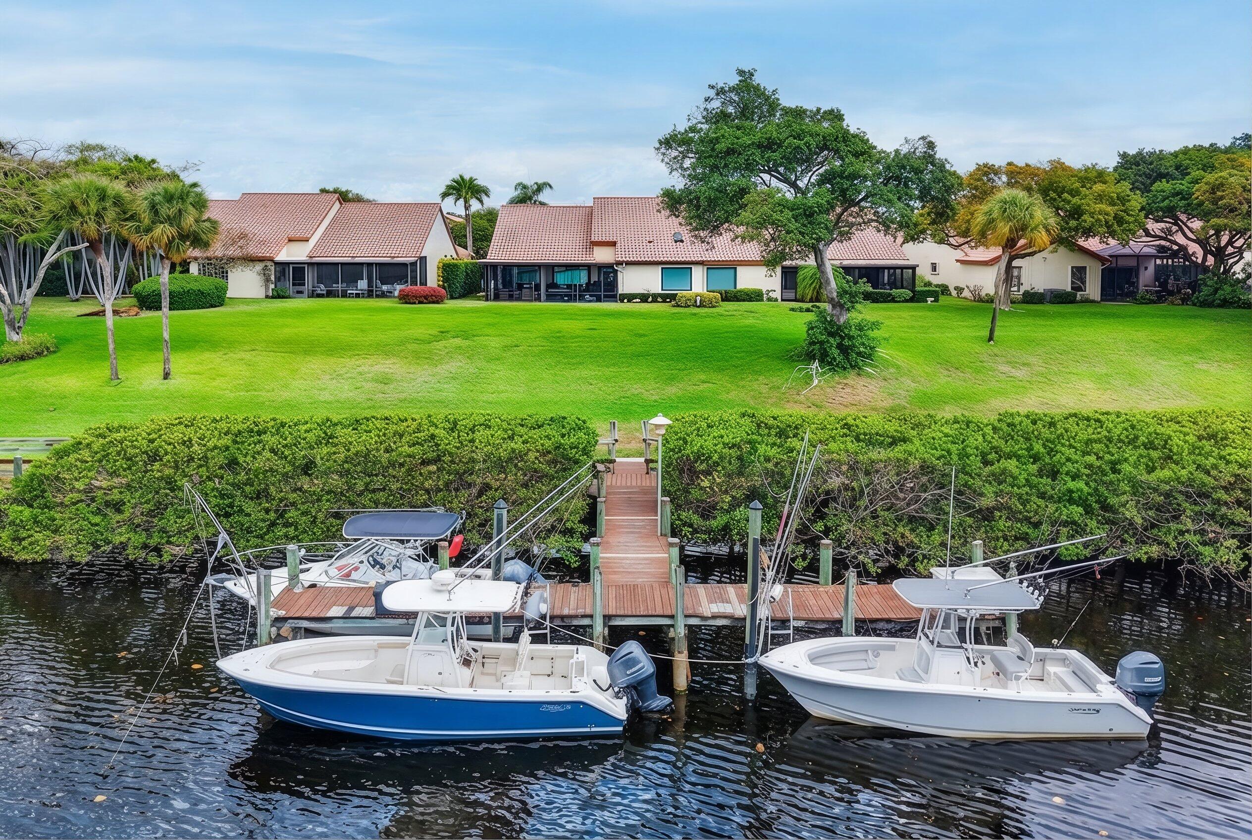 23373 Water Circle Boca Raton, FL 33486 - Photo 4 of 66 52' of deeded dock space