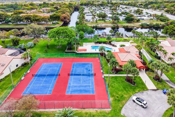 $892,500 | 23373 Water Circle, Boca Raton, FL 33486