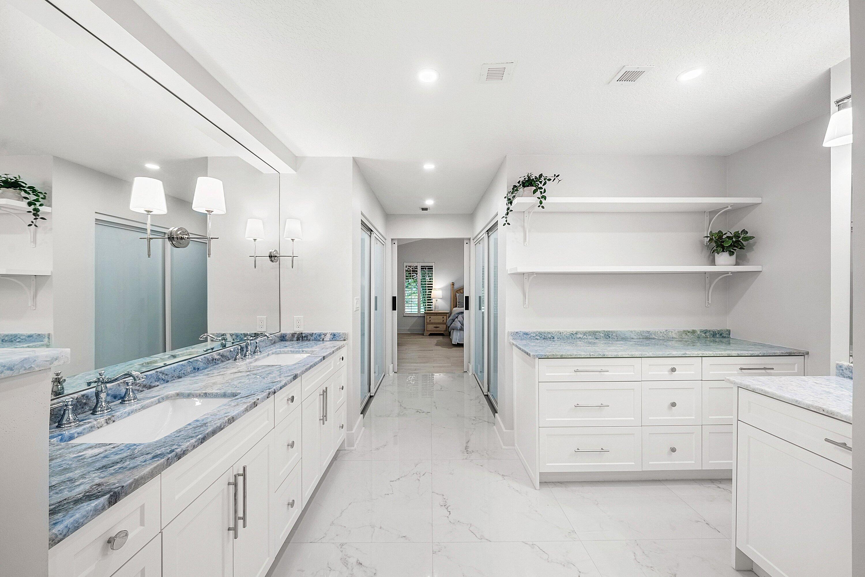 23373 Water Circle Boca Raton, FL 33486 - Photo 10 of 66 primary suite bathroom