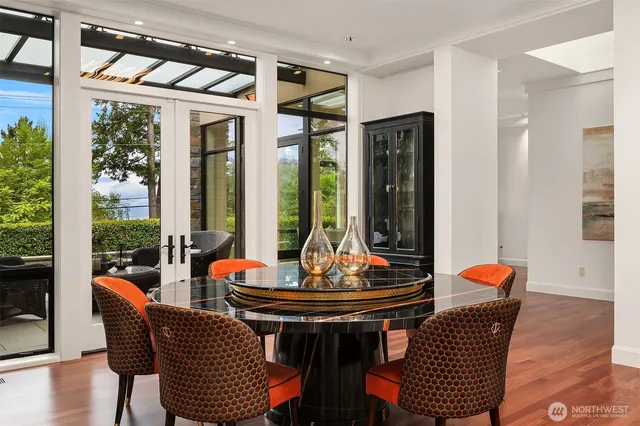 $9,860,000 | 9632 Lake Washington Boulevard Northeast, Bellevue, WA 98004