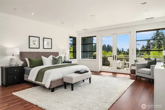 $9,860,000 | 9632 Lake Washington Boulevard Northeast, Bellevue, WA 98004