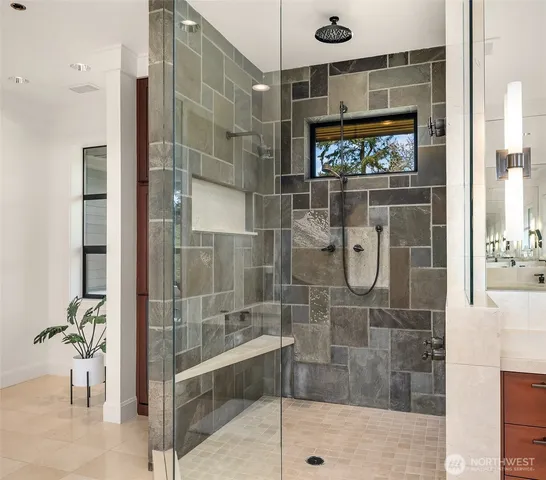 $9,860,000 | 9632 Lake Washington Boulevard Northeast, Bellevue, WA 98004