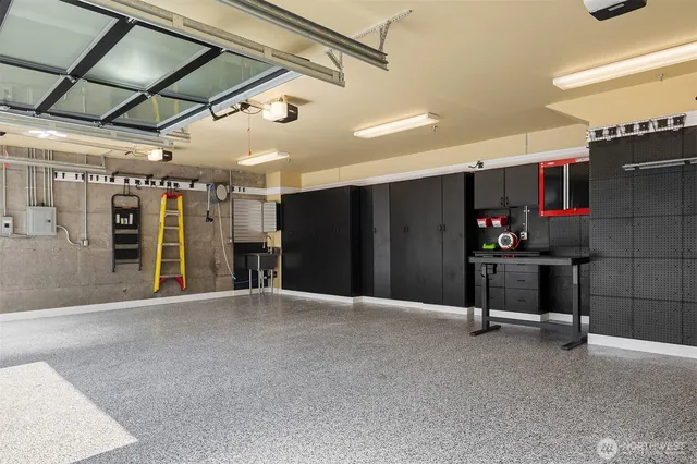 $9,860,000 | 9632 Lake Washington Boulevard Northeast, Bellevue, WA 98004