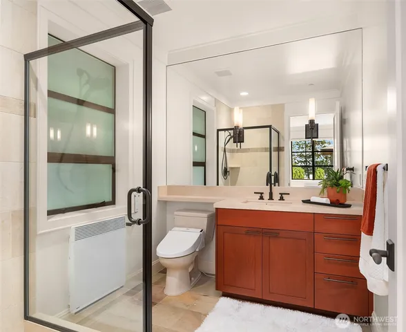 $9,860,000 | 9632 Lake Washington Boulevard Northeast, Bellevue, WA 98004