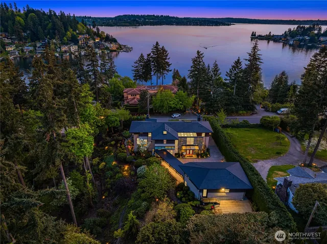 $9,860,000 | 9632 Lake Washington Boulevard Northeast, Bellevue, WA 98004