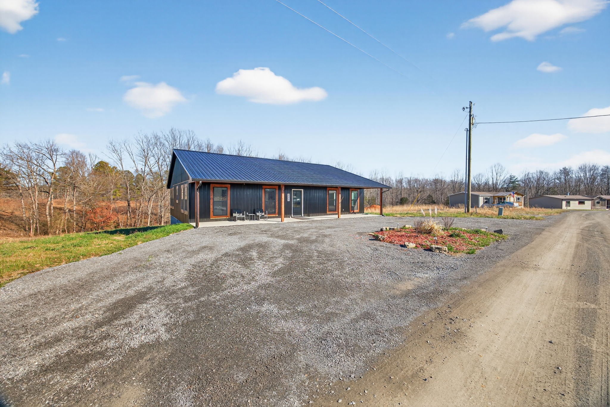 233 Ralph Spivey Lane Hilham, TN 38568 - Photo 3 of 28 Gallery Image 3