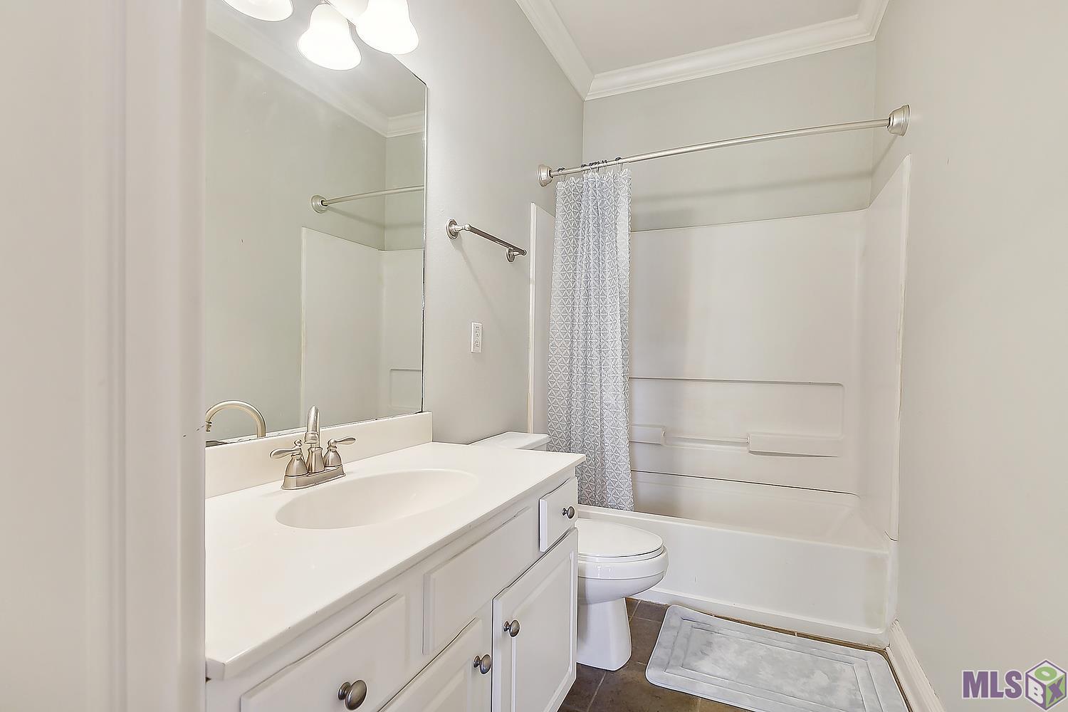 2146 Belle Pointe Alley Baton Rouge, LA 70820 - Photo 14 of 28 Gallery Image 14