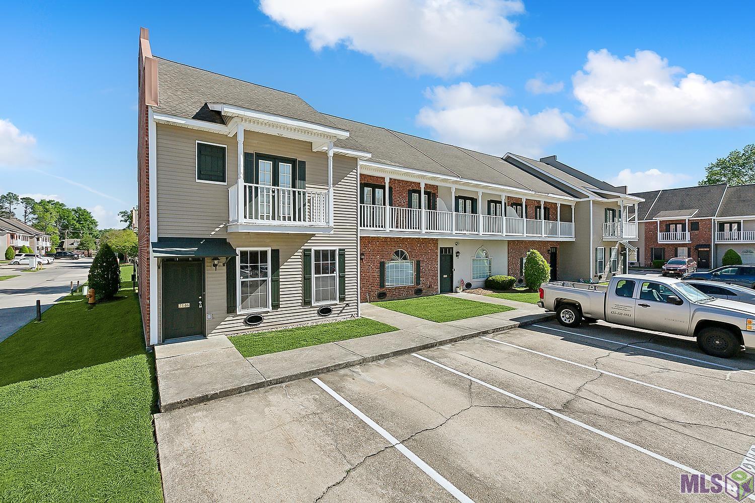 2146 Belle Pointe Alley Baton Rouge, LA 70820 - Photo 2 of 28 Gallery Image 2
