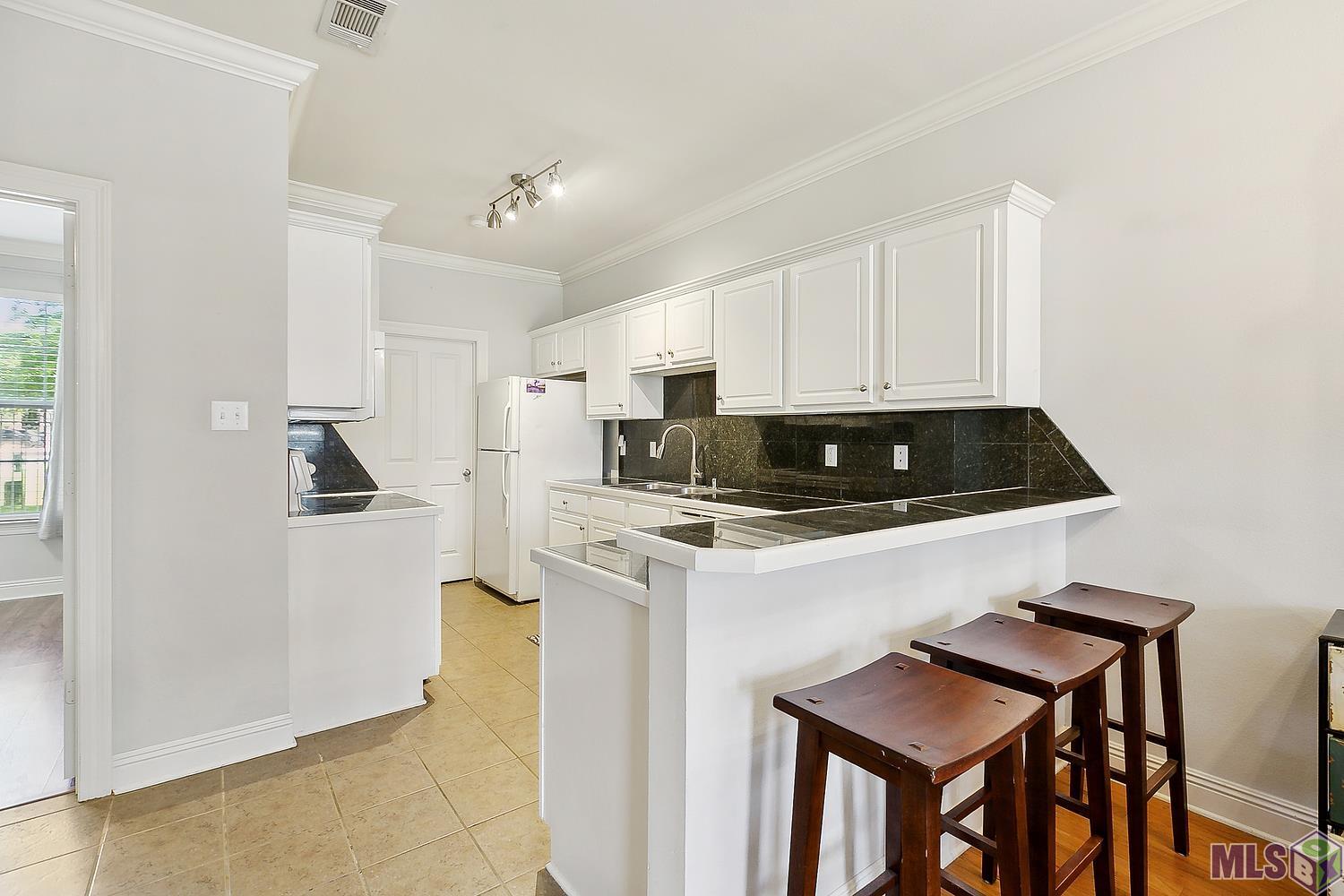 2146 Belle Pointe Alley Baton Rouge, LA 70820 - Photo 8 of 28 Gallery Image 8
