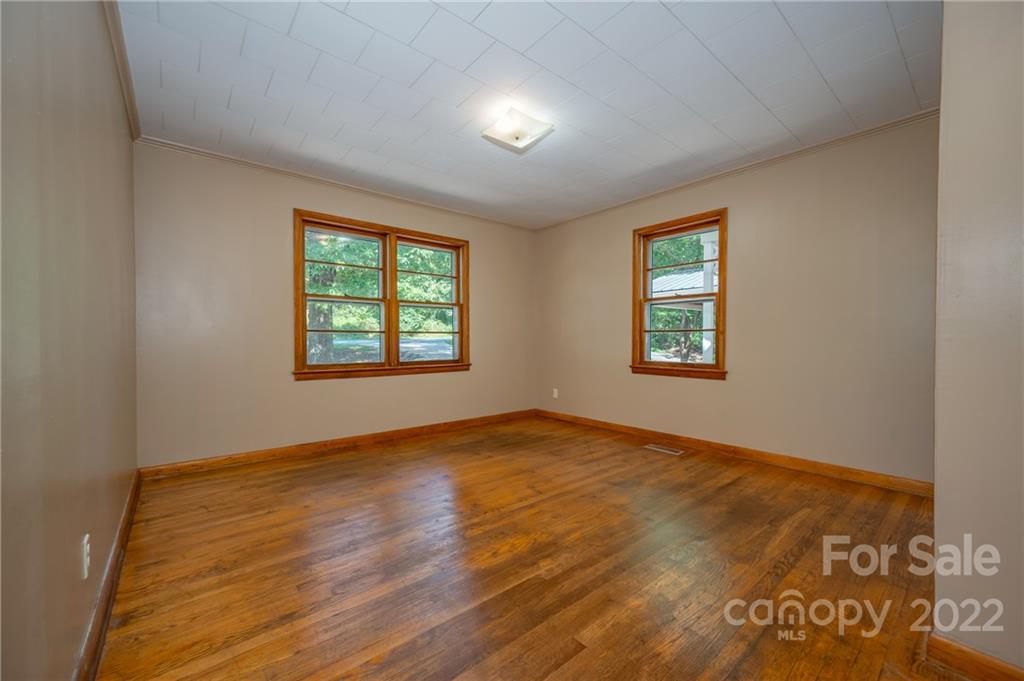 4580 Hudlow Road Rutherfordton, NC 28139 - Photo 14 of 32 an empty room with windows