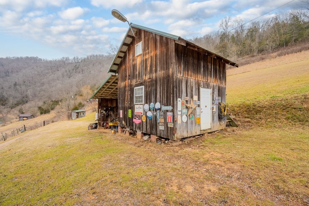 638 Shepard Hollow Road Honaker, VA 24260 - Photo 75 of 75 Gallery Image 75