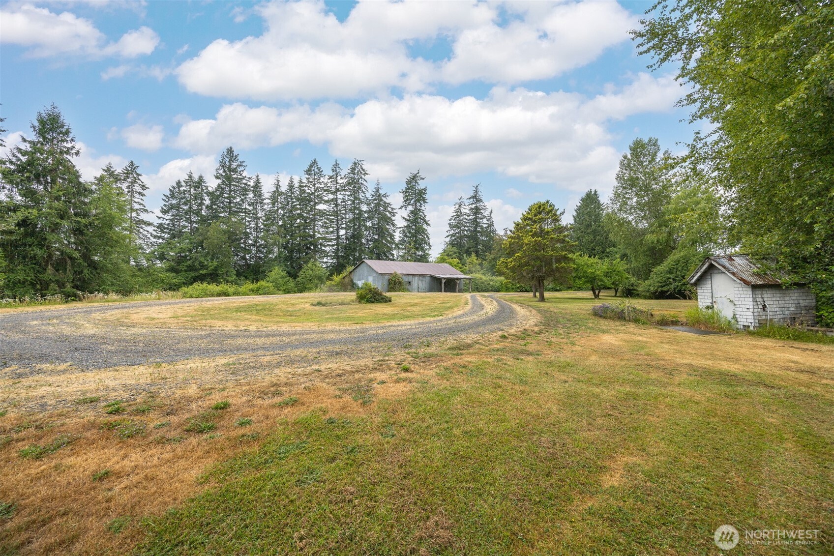 3908 Holtzheimer Trail Road Blaine, WA 98230 - Photo 38 of 40