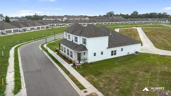 $299,990 | 9413 Dawson Trace Avenue, Baton Rouge, LA 70836