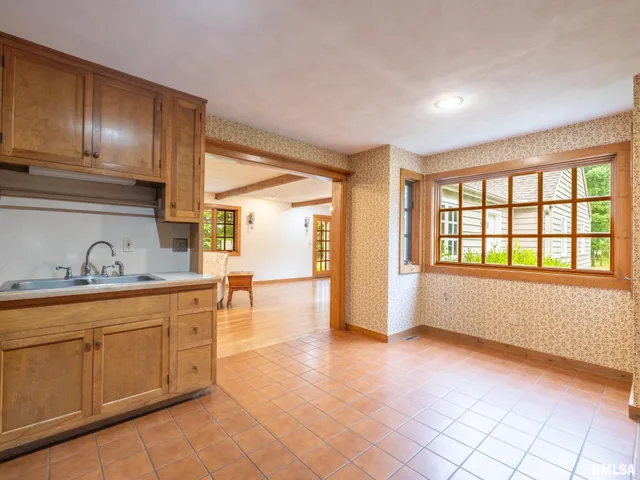 $484,900 | 11417 North Route 91, Dunlap, IL 61525