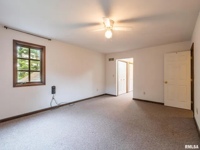 $484,900 | 11417 North Route 91, Dunlap, IL 61525