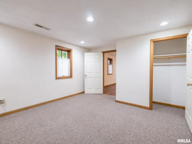 $484,900 | 11417 North Route 91, Dunlap, IL 61525