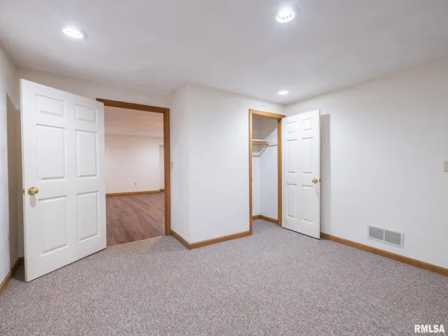 $484,900 | 11417 North Route 91, Dunlap, IL 61525