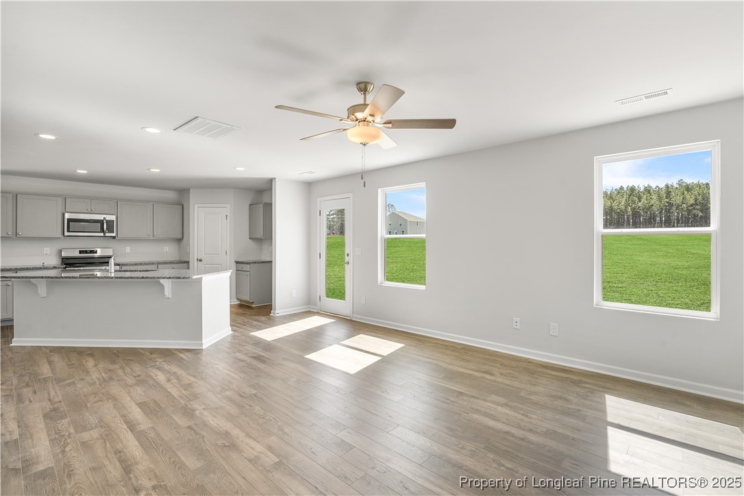 322 Happy Trail Road Aberdeen, NC 28315 - Photo 14 of 32