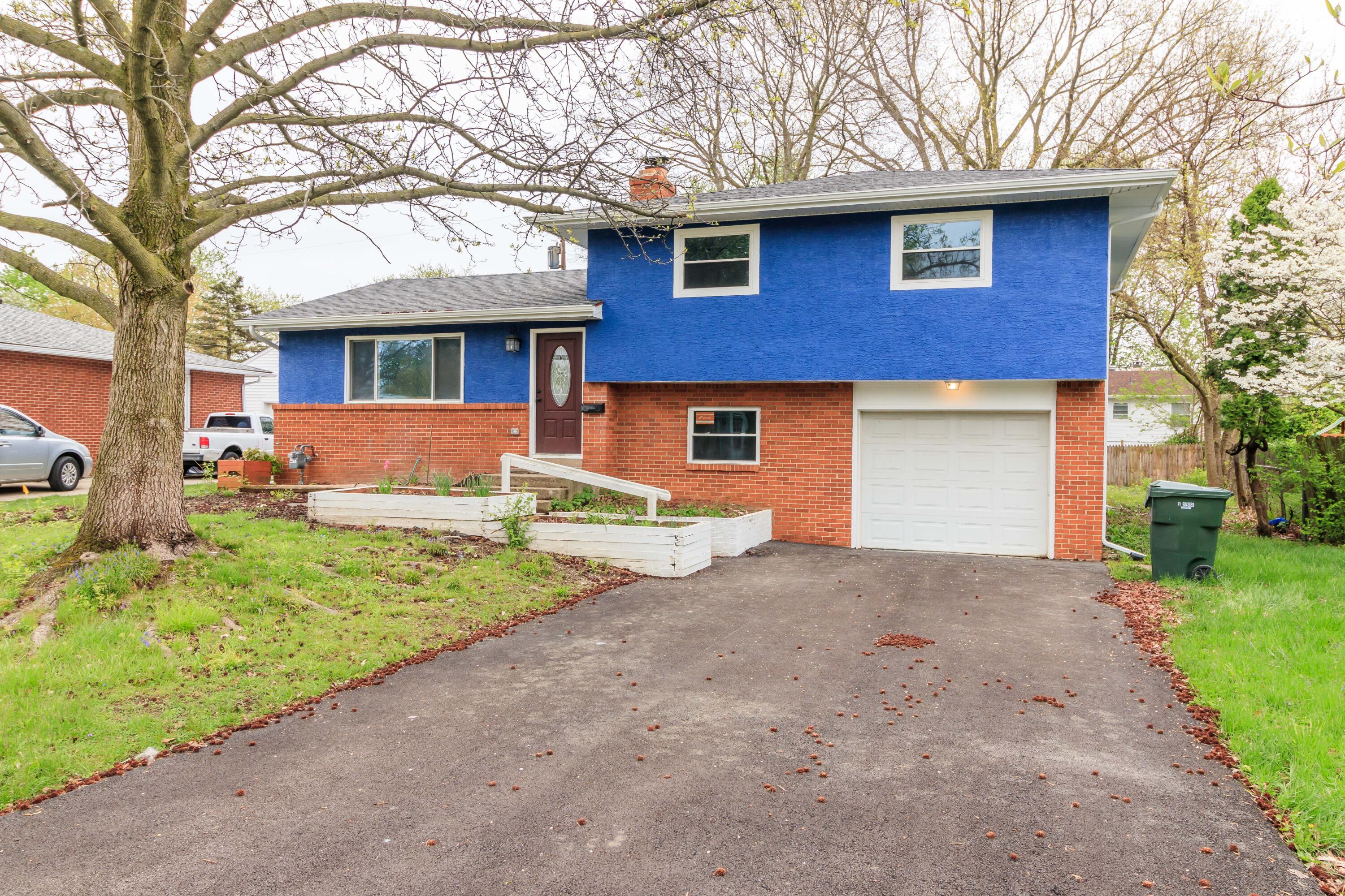 4420 Kenfield Road Columbus, OH 43224 - Photo 1 of 42 Front