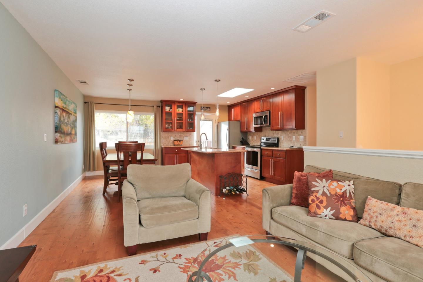 3926 Bucknall Road Campbell, CA 95008 - Photo 3 of 25 Gallery Image 3