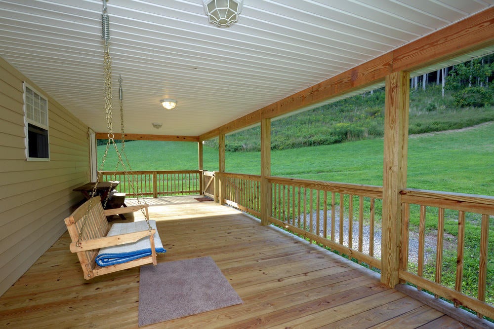 2438 Griffith Creek Road Alderson, WV 24910 - Photo 37 of 68 Gallery Image 37