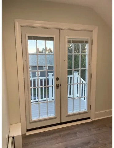 $1,900 | 168 Mt Hope Avenue, Unit 2, Bristol, RI 02809