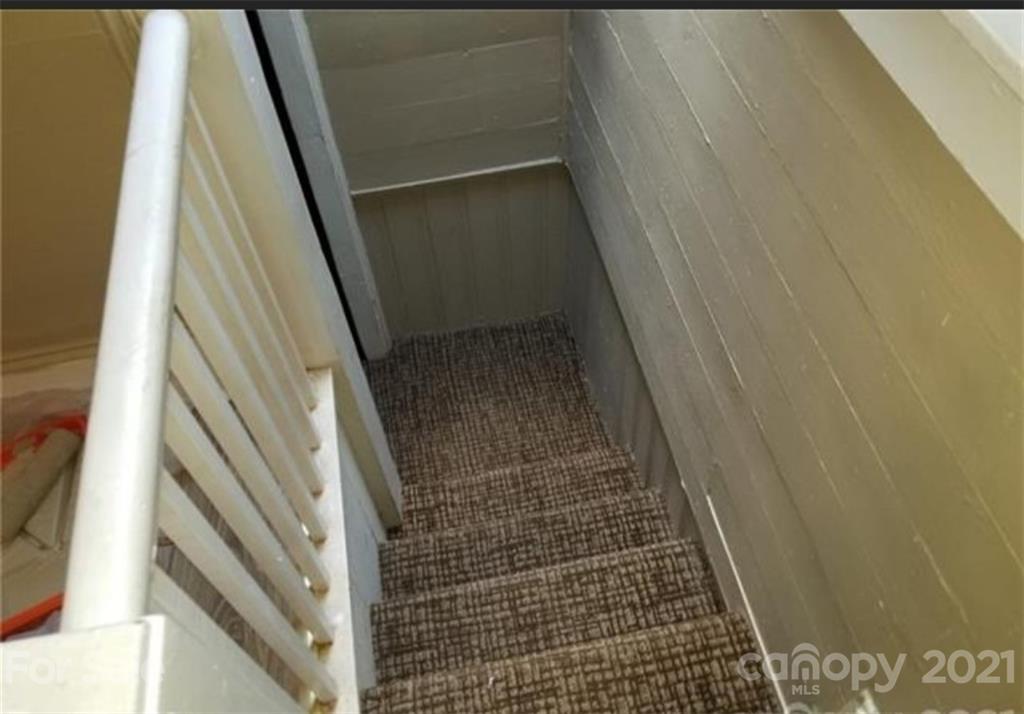 5226 Tuckaseegee Road Charlotte, NC 28208 - Photo 11 of 18