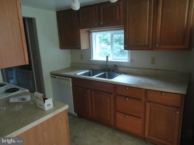 1305 State Road Duncannon, PA 17020 - Photo 2 of 12 Gallery Image 2