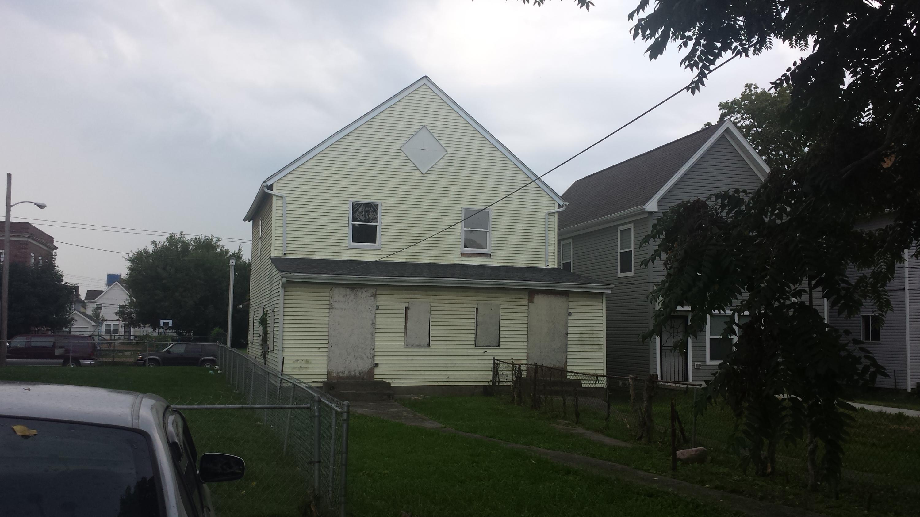 248 Reeb Avenue Columbus, OH 43207 - Photo 4 of 13