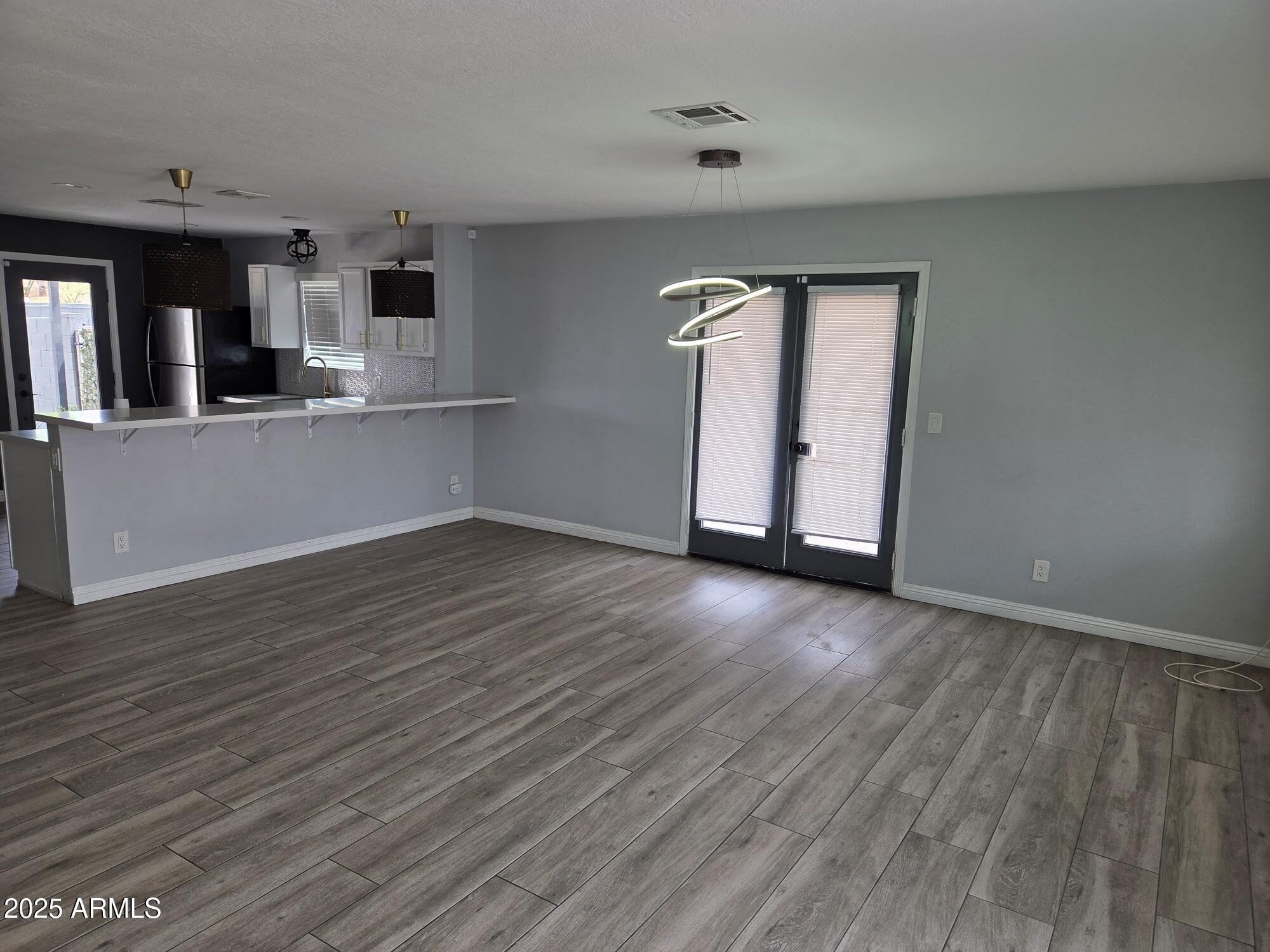 1838 East Monterey Way Phoenix, AZ 85016 - Photo 7 of 27 20250529_102429_resized