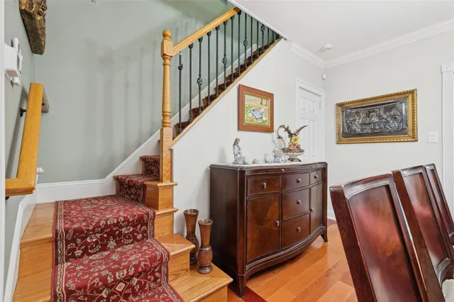 $999,000 | 87-15 258th Street | Floral Park