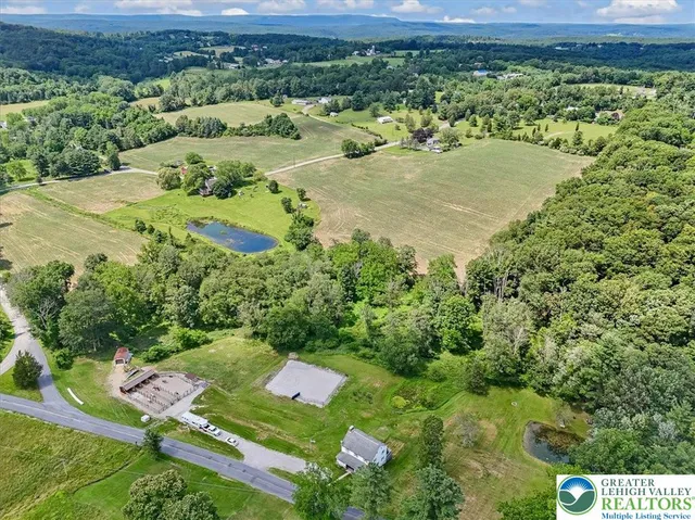 $479,000 | 173 Anchorage Road, Saylorsburg, PA 18353