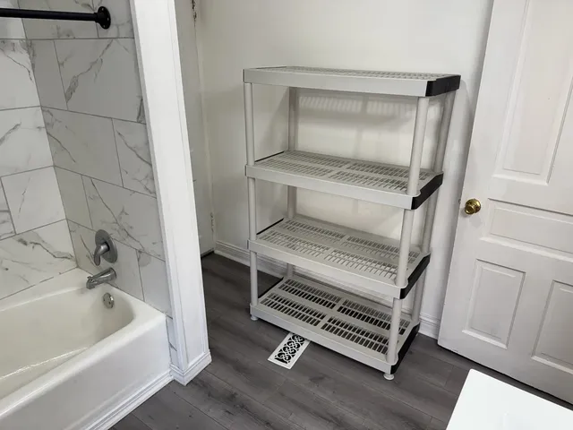 $249,900 | 431 North Crystal Avenue, Elgin, IL 60123