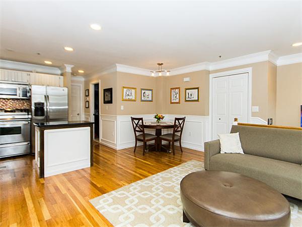 27 Main Street, Unit 27 Boston, MA 02129 - Photo 3 of 13