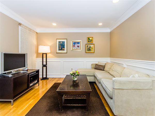 27 Main Street, Unit 27 Boston, MA 02129 - Photo 8 of 13