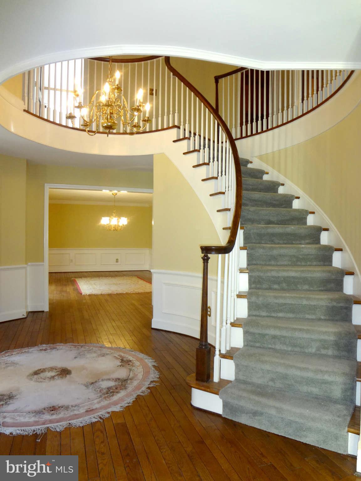809 Villa Ridge Road Falls Church, VA 22046 - Photo 12 of 30 Interior (General)
